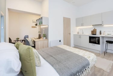 1 bed studio, Oxford Place, Rusholme, Manchester, M145EE - Image 6